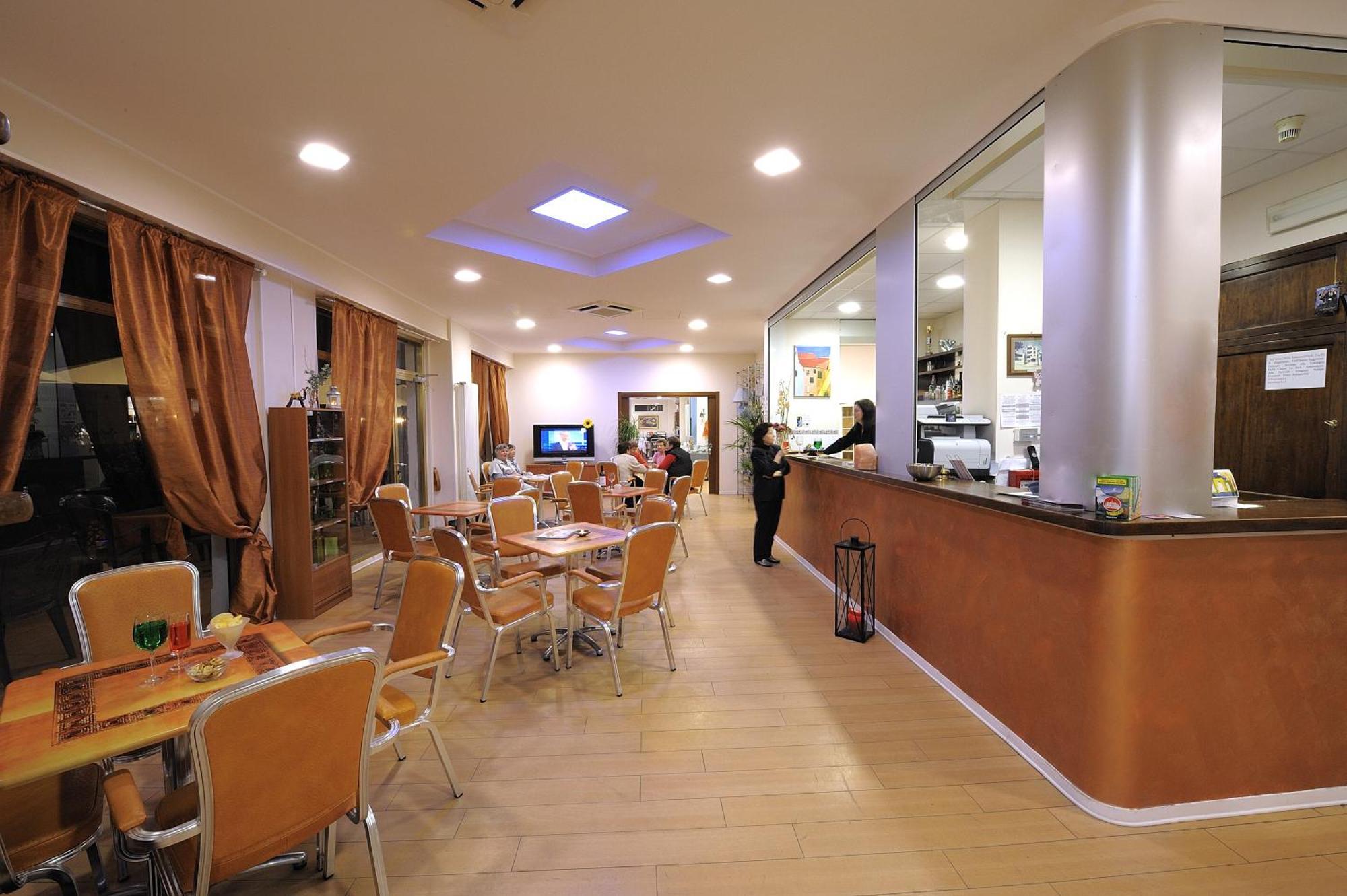 Hotel Arma Ristorante Арма-ди-Таджа Экстерьер фото